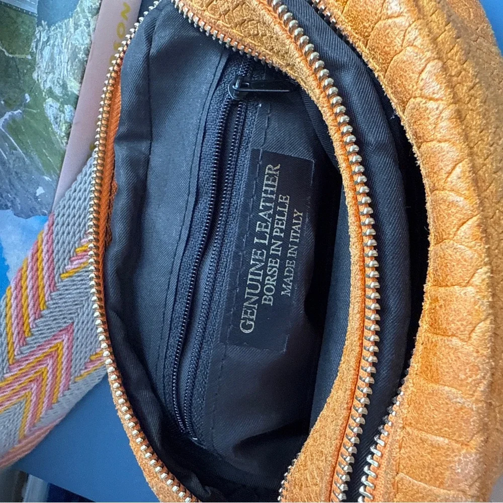 Orange Textured Women's Bag - Picture 3 of 3